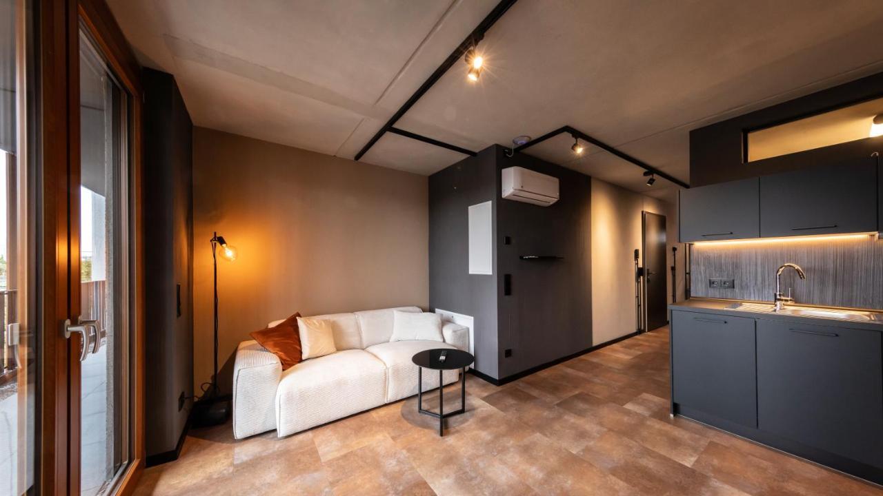 Stadthaus Neckarsulm Serviced Apartments - Stadthaus Heiner Buitenkant foto